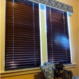 How-to: Make a No-Sew Valance Make a cornice-style valance in just a couple of hours with a trip to the hardware store, a drill and a staple gun.