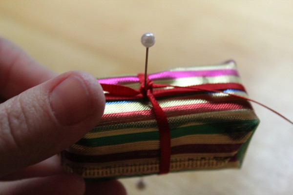 Mini Gift Box Ornament