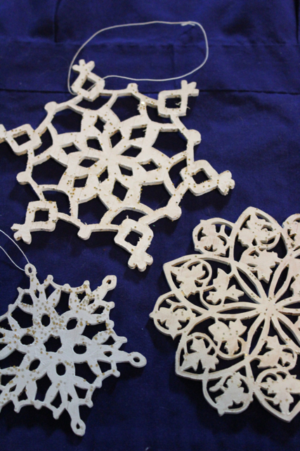 Scroll-Sawed Wood Snowflake Ornaments