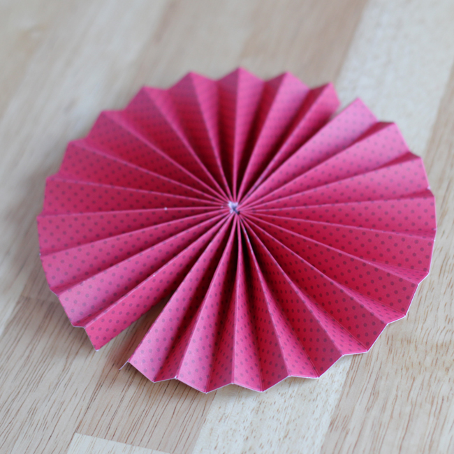 How-to: Make the Perfect Pinwheel | HandsOccupied.com