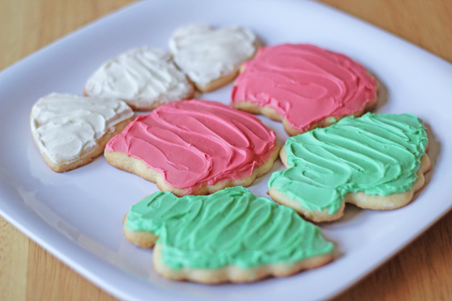 Sugar Cookies & Butterfrosting | HandsOccupied.com