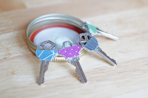How-to: Glow-in-the-Dark Key Toppers at HandsOccupied