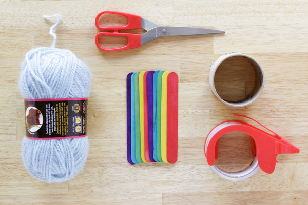 flow Hates Siesta How-to: DIY a Knitting Loom & Knit With It
