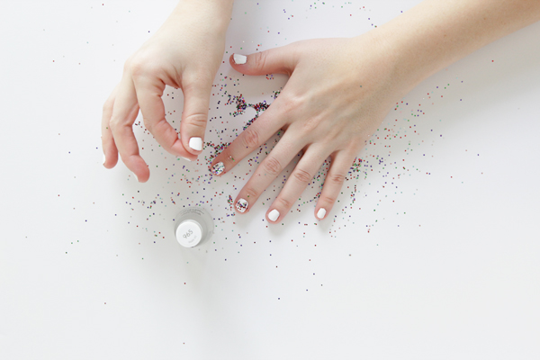 DIY Glitter Nails for New Year's Eve