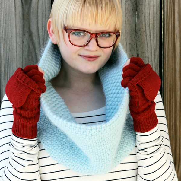 Knitted Faux Woven Cowl - Free Knitting Pattern at Hands Occupied