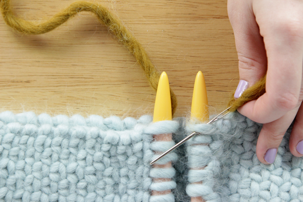 How to Graft Knitting Ends / Kitchener Stitch