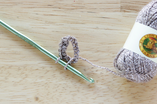 Crochet Ring DIY with Free Pattern