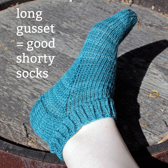 Shorty Socks Knitting Pattern at handsoccupied.com