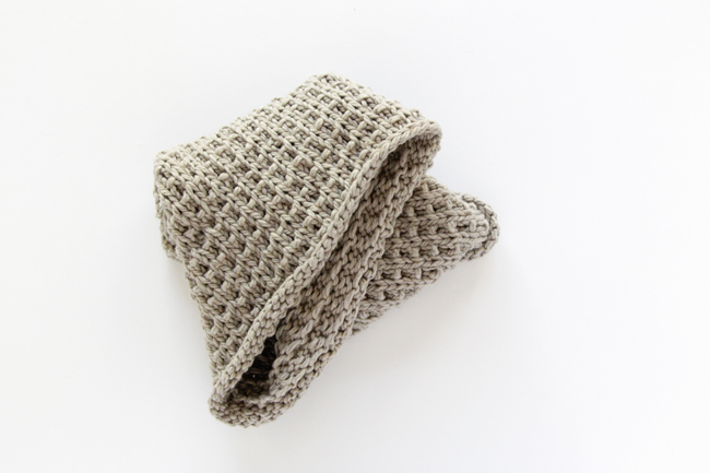Free Pattern - The Long John Cowl by Hands Occupied