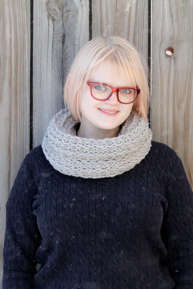 Free Pattern - The Long John Cowl by Hands Occupied