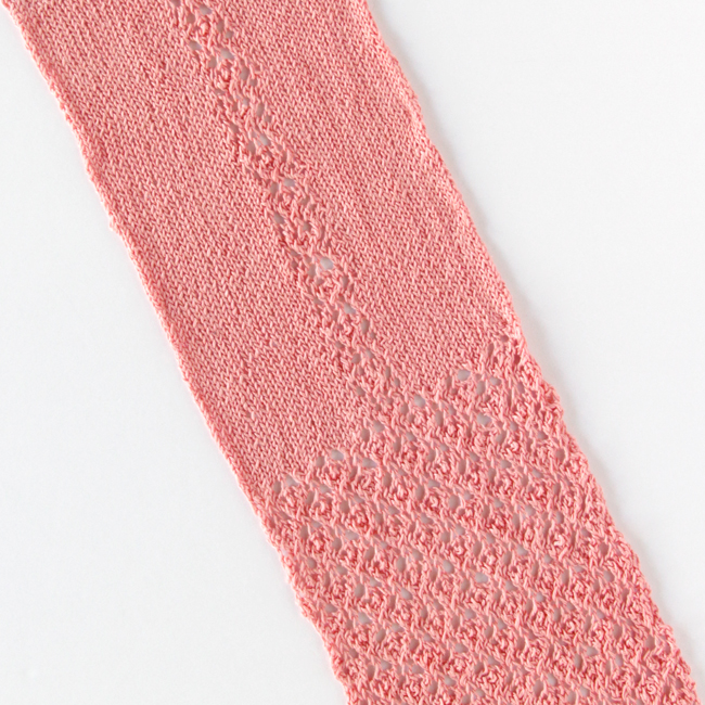 Get your hands on the English Lace Scarf pattern in the June issue of I Like Knitting magazine!