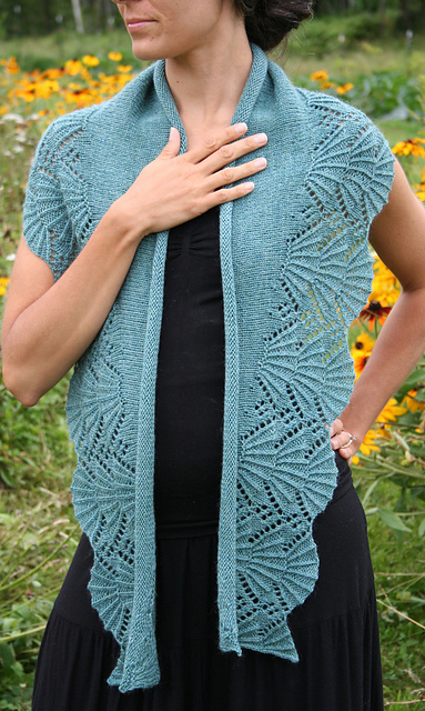 Bliss Shawl by Amanda Lilley