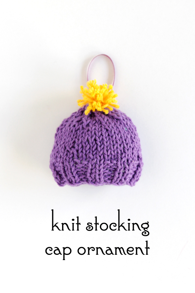 Get your hands on this adorable pattern for a knit stocking cap ornament! Click through for the FREE pattern.