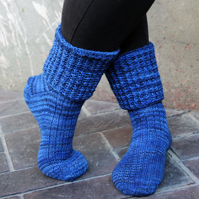 Rick & Roll Socks by Heidi Gustad - Try out this colorful, fun-to-make and beginner-friendly sock knitting pattern!