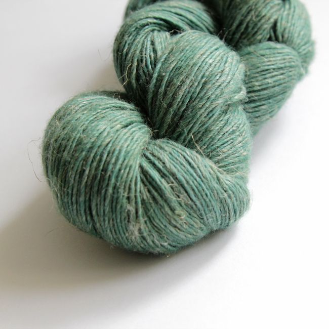 Check out Manos del Uruguay's new Milo yarn - see how it knits and crochets up, and enter to win a skein!