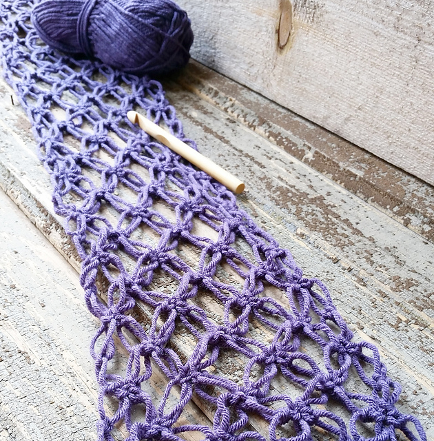 Celtic Love Knot Scarf by Laurie Garn