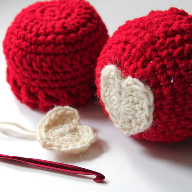 Get a free crochet pattern for a baby hat featuring an adorable heart appliqué, and learn how to you can crochet to help save babies' lives!