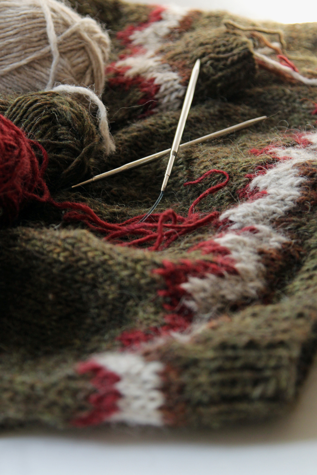 Love & Lopapeysas: All about knitting an Icelandic sweater 