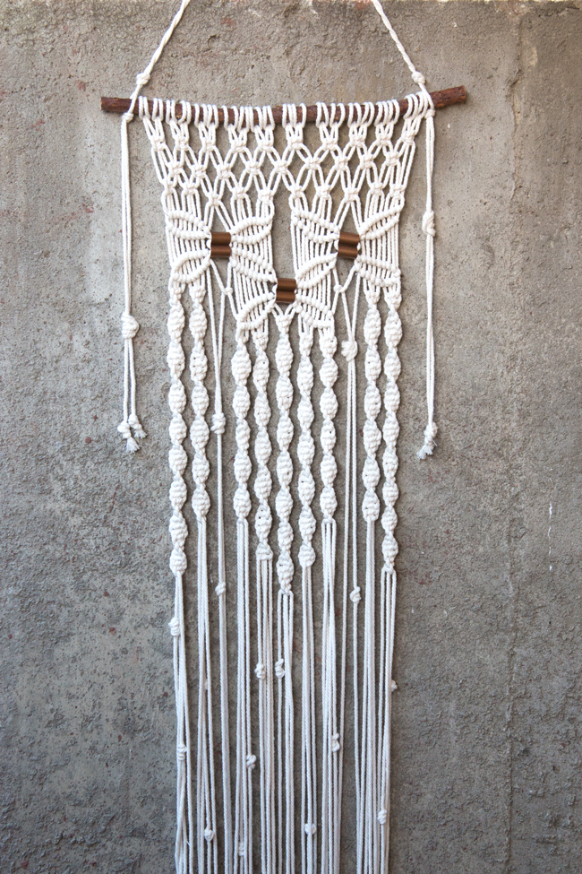 Solid Oak Macramé Wall Hanging Kits Review & Giveaway