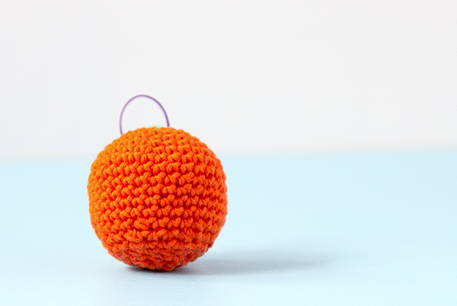 The gift of citrus fruit, particularly oranges, is a long-standing Christmas treat. To celebrate this old-fashioned holiday tradition, crochet a fast orange ornament for your tree! Get the free pattern on Hands Occupied.