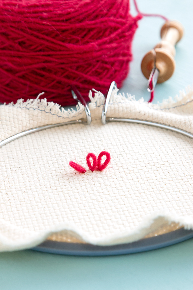 Also known as punch hooking, punch needle is an easy-to-learn technique for making your own rugs, tapestries and more! Get to know the basics with this quickstart tutorial.