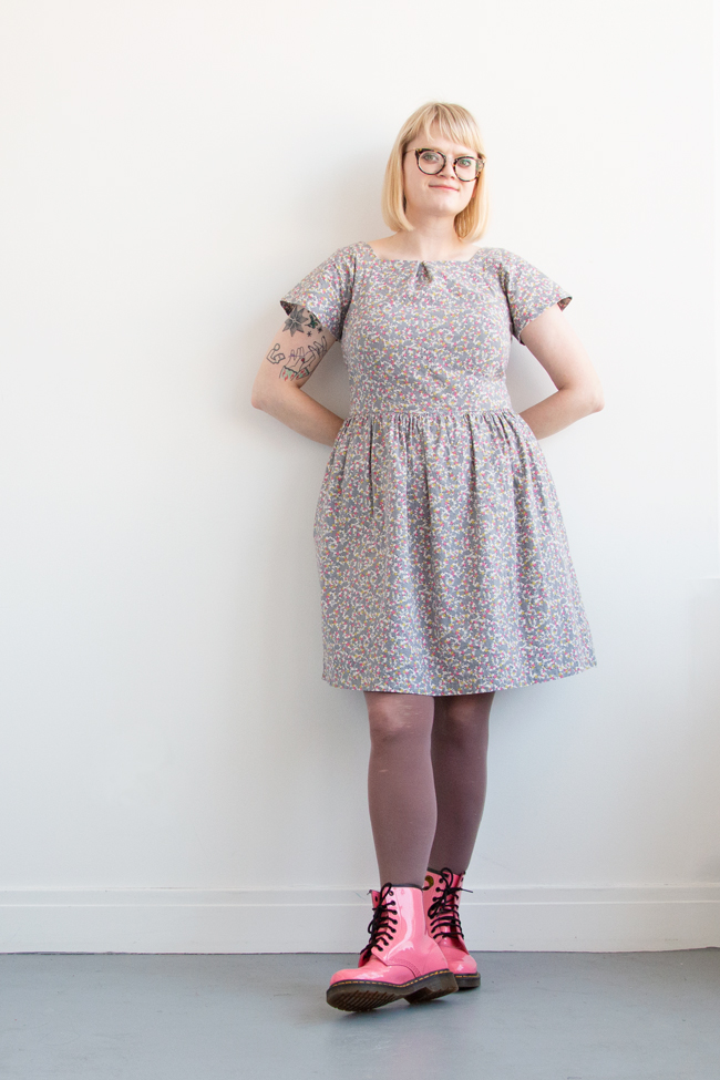 Handmade Wardrobe / Learn the ins and outs, pros and cons of sewing the beginner-friendly ESP Dress from Decades of Style.