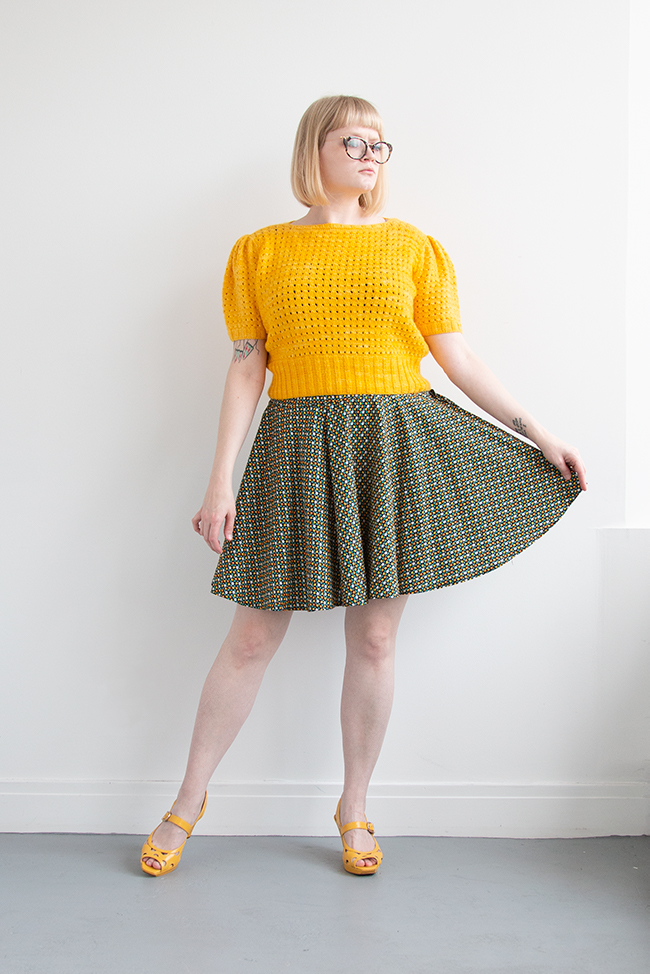 Learn what I loved, hated and would do differently in making this handmade outfit. The sweater is an original 1940s knitting pattern for the Fernlace Pullover, and the skirt is a self-drafted circle skirt pattern, fully lined.