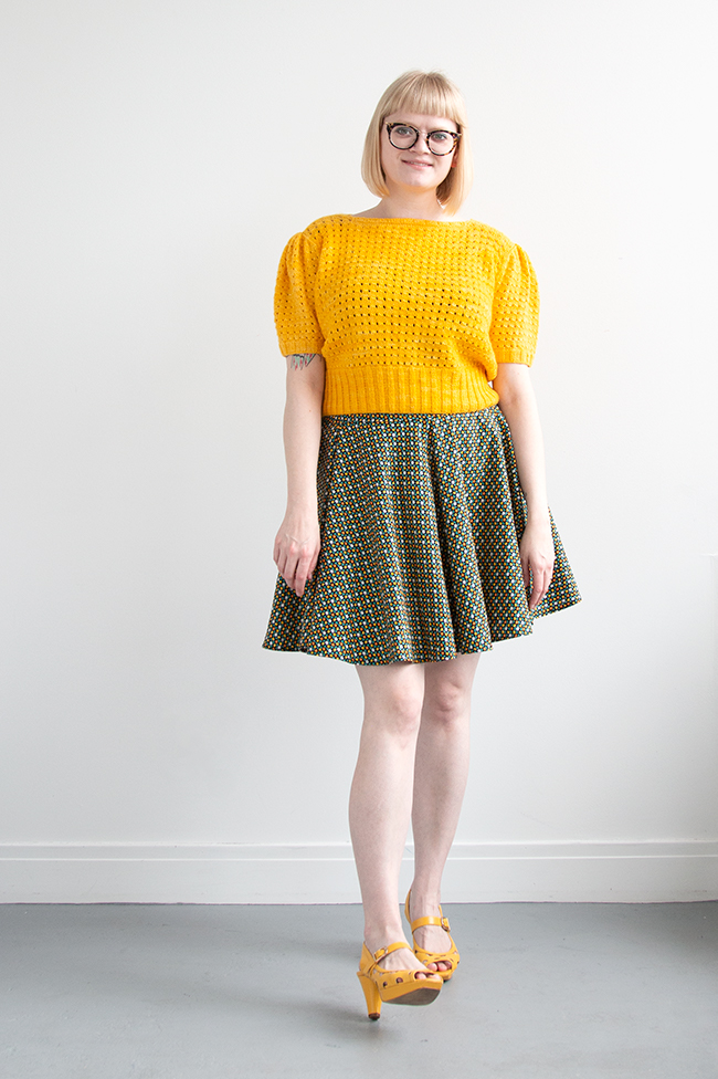 Learn what I loved, hated and would do differently in making this handmade outfit. The sweater is an original 1940s knitting pattern for the Fernlace Pullover, and the skirt is a self-drafted circle skirt pattern, fully lined.