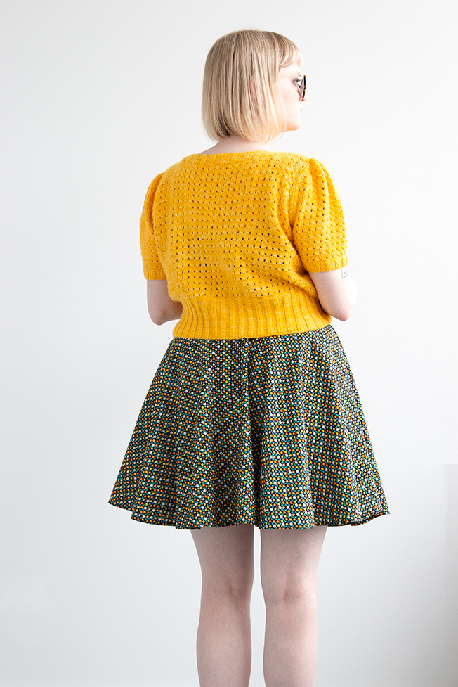 Learn what I loved, hated and would do differently in making this handmade outfit. The sweater is an original 1940s knitting pattern for the Fernlace Pullover, and the skirt is a self-drafted circle skirt pattern, fully lined.