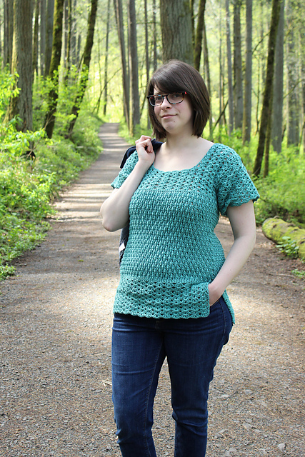 Iris Irene Tee crochet pattern by Sarah Larrieu