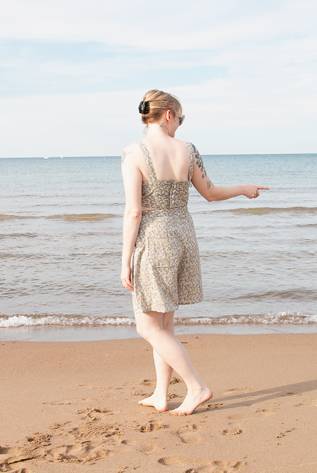 Handmade beachwear is so much fun to make! Find tips for achieving a good fit when knitting from a vintage pattern, and take a look at a handmade, 1940s-inspired swim set. 