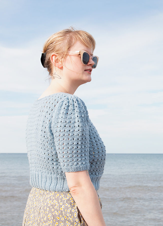 Handmade beachwear is so much fun to make! Find tips for achieving a good fit when knitting from a vintage pattern, and take a look at a handmade, 1940s-inspired swim set.