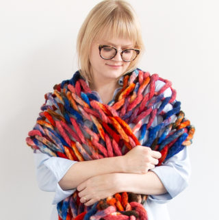 The 45-Minute Wrap, a free arm knitting pattern made with Zen Yarn Garden's Big Up! jumbo weight yarn.