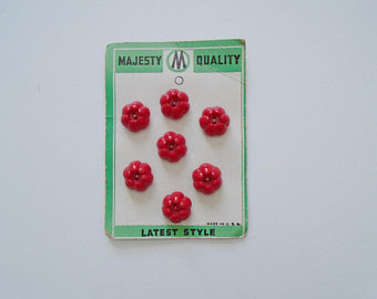 Vintage buttons via Etsy
