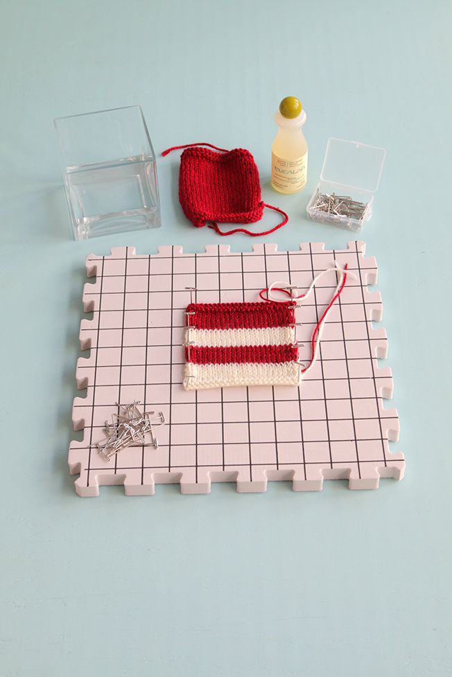 Wet blocking, also called immersive blocking, is one of the most common methods for finishing a knitting project and helping ensure its final size and shape. Learn basic blocking for absolute beginners in an easy-to-follow video tutorial. 