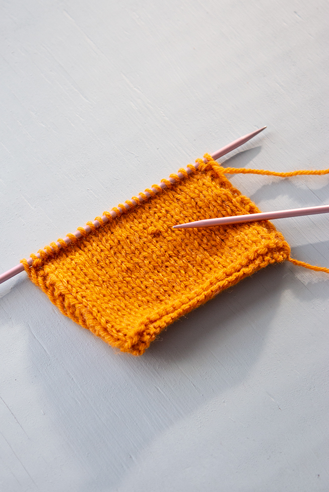 Learn how to fix common knitting mistakes with a beginner-friendly video tutorial. Topics covered: laddering down, tinking, frogging, and picking up stitches. 